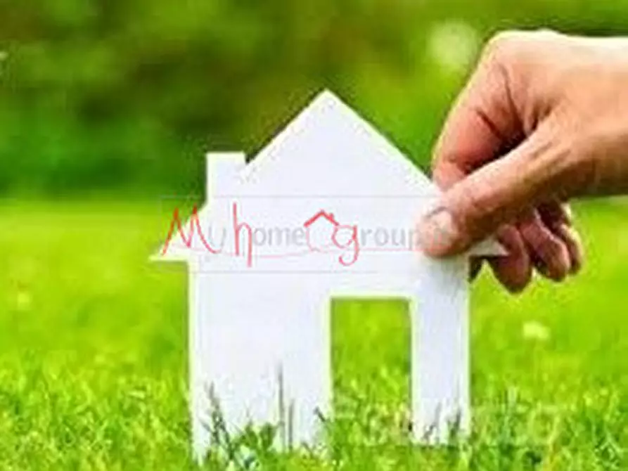 Immagine 2 di Terreno in vendita  in via Montà a Padova