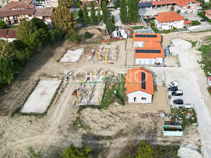 Immagine 4 di Villa in vendita  in Via XI Febbraio snc a Asti