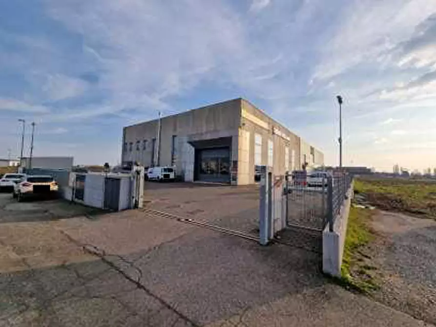 Immagine 4 di Capannone industriale in vendita  in Via Saturno 33 a Zevio