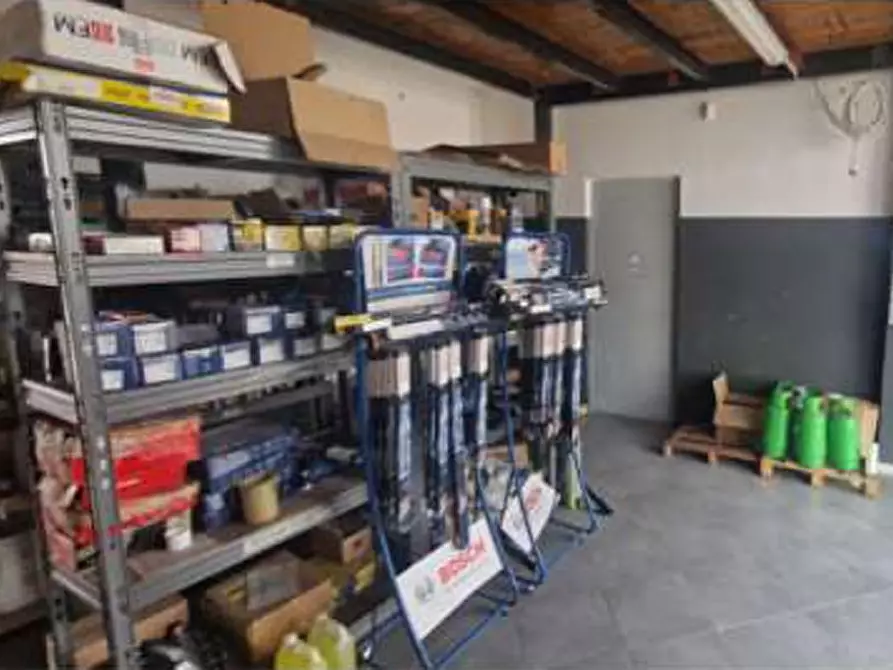 Immagine 12 di Capannone industriale in vendita  in Via Saturno 33 a Zevio