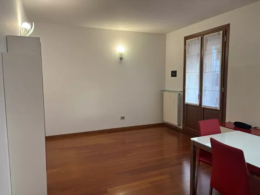 Immagine 4 di Appartamento in vendita  in Via G. Puccini a Mestrino