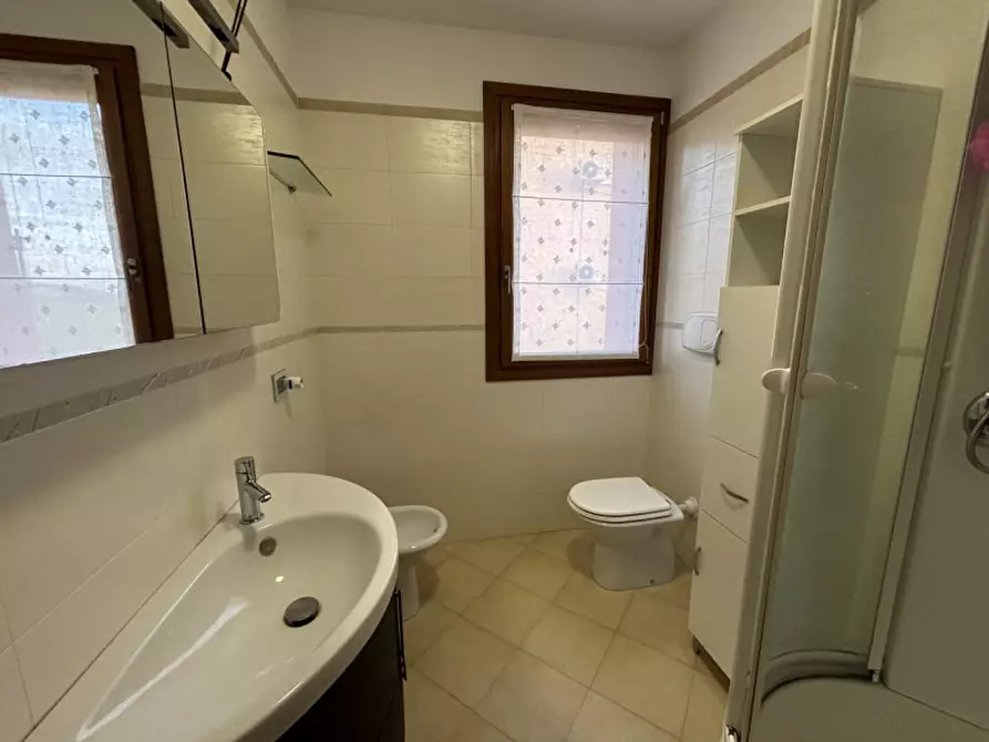 Immagine 14 di Appartamento in vendita  in Via G. Puccini a Mestrino