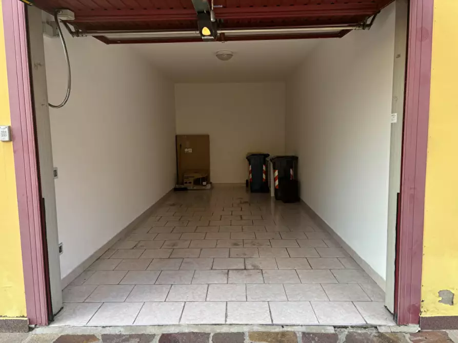 Immagine 18 di Appartamento in vendita  in Via G. Puccini a Mestrino