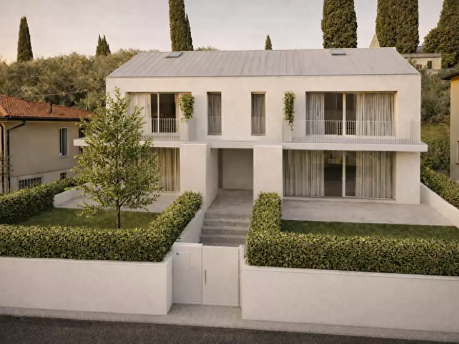 Immagine 1 di Casa bifamiliare in vendita  in Via Colbacchini a Bassano Del Grappa