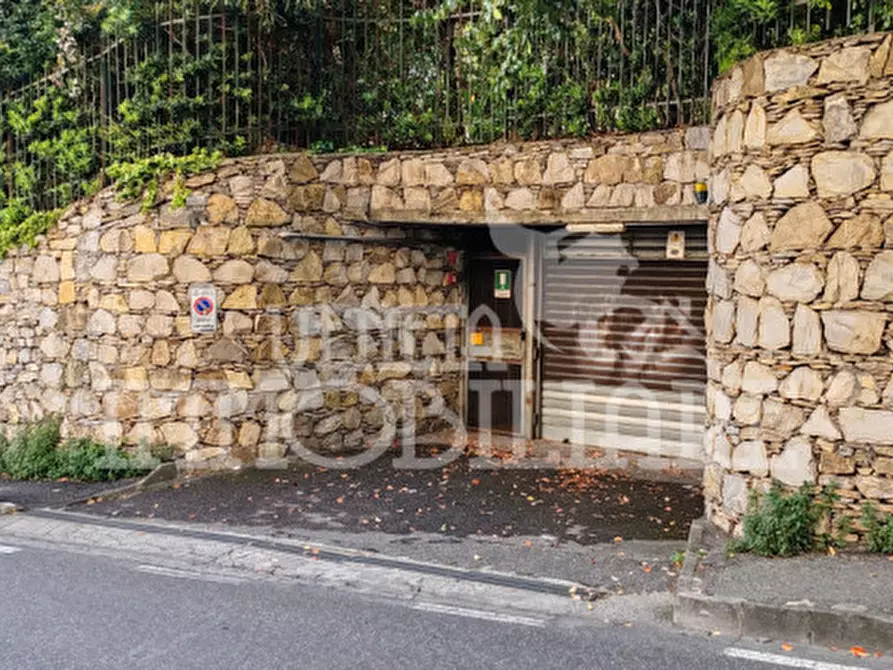Immagine 10 di Garage in vendita  in Via Gabriele Rossetti a Genova