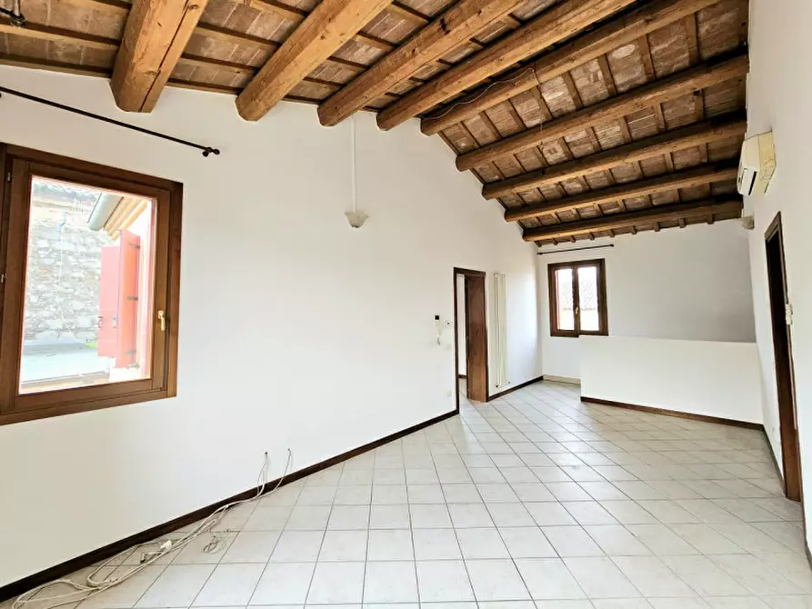 Immagine 4 di Appartamento in vendita  in VIA CESARE BATTISTI a Villa Estense