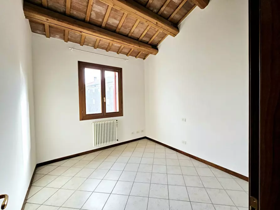 Immagine 11 di Appartamento in vendita  in VIA CESARE BATTISTI a Villa Estense