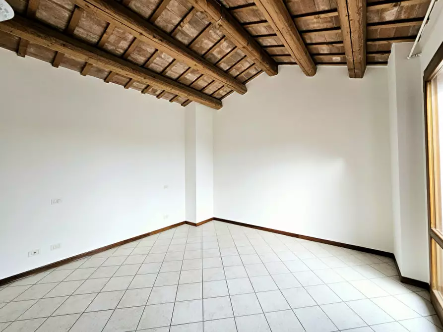 Immagine 17 di Appartamento in vendita  in VIA CESARE BATTISTI a Villa Estense
