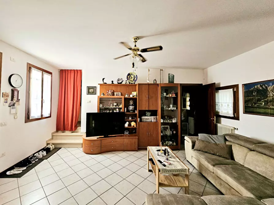 Immagine 4 di Villetta a schiera in vendita  in VIA CESARE BATTISTI a Villa Estense