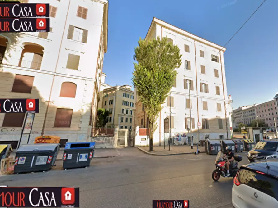 Immagine 6 di Palazzo in vendita  in Via Emanuele Filiberto a Roma