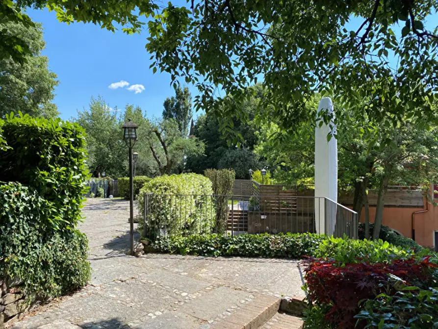 Immagine 8 di Rustico / casale in vendita  in Via Angarano a Bassano Del Grappa