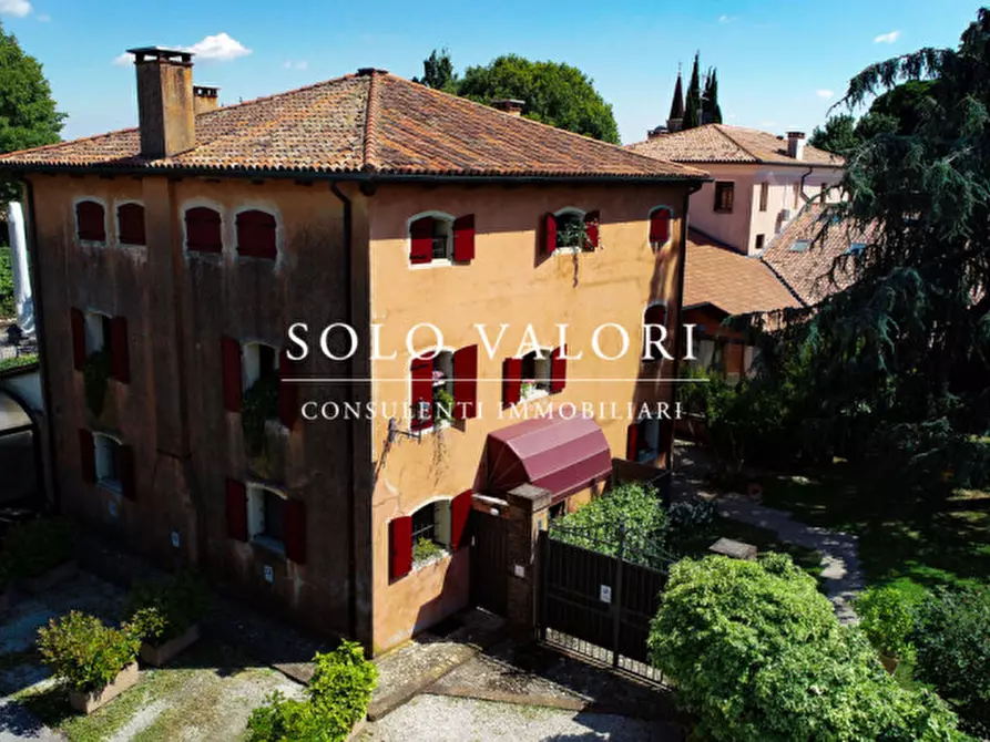 Immagine 14 di Rustico / casale in vendita  in Via Angarano a Bassano Del Grappa