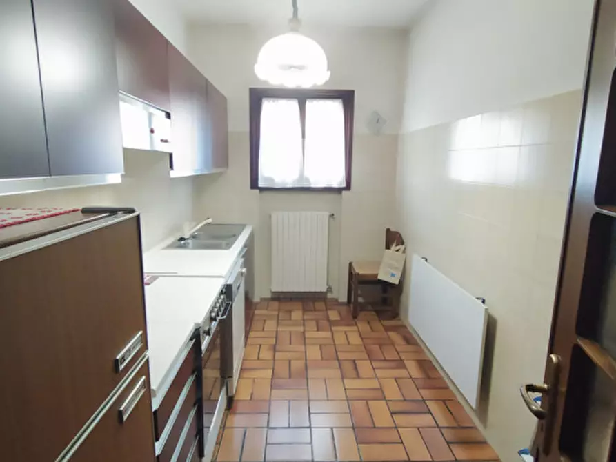 Immagine 41 di Laboratorio in vendita  in via Polesine a Padova