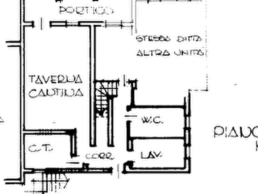Immagine 54 di Laboratorio in vendita  in via Polesine a Padova
