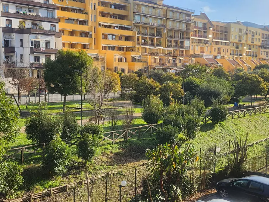 Immagine 8 di Appartamento in vendita  in via Stanislao De Crescenzo,7 a Salerno