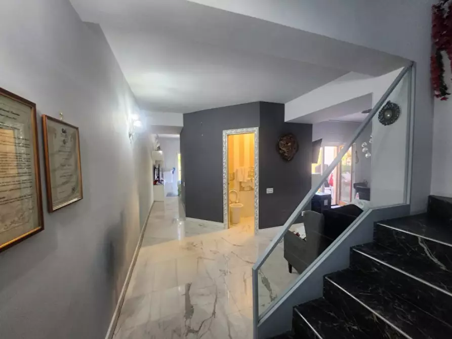 Immagine 17 di Appartamento in vendita  in via Stanislao De Crescenzo,7 a Salerno