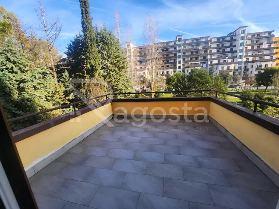 Immagine 4 di Appartamento in vendita  in via Stanislao De Crescenzo,7 a Salerno