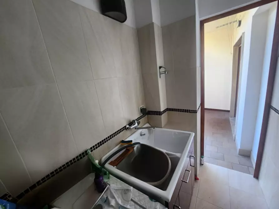 Immagine 23 di Appartamento in vendita  in via Stanislao De Crescenzo,7 a Salerno