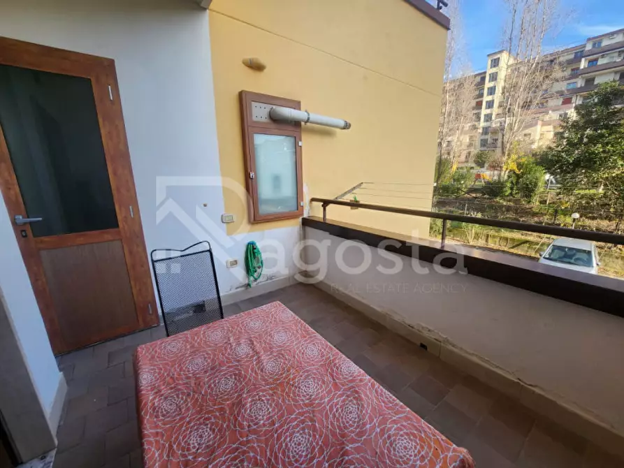 Immagine 19 di Appartamento in vendita  in via Stanislao De Crescenzo,7 a Salerno