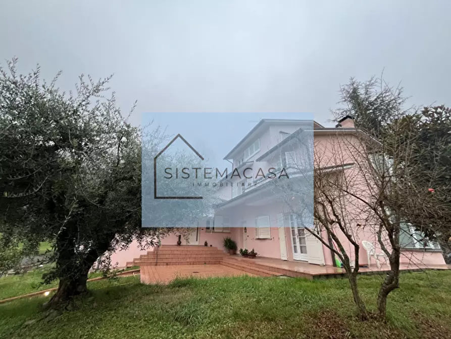 Immagine 4 di Casa indipendente in vendita  in Via Roma a Dovadola