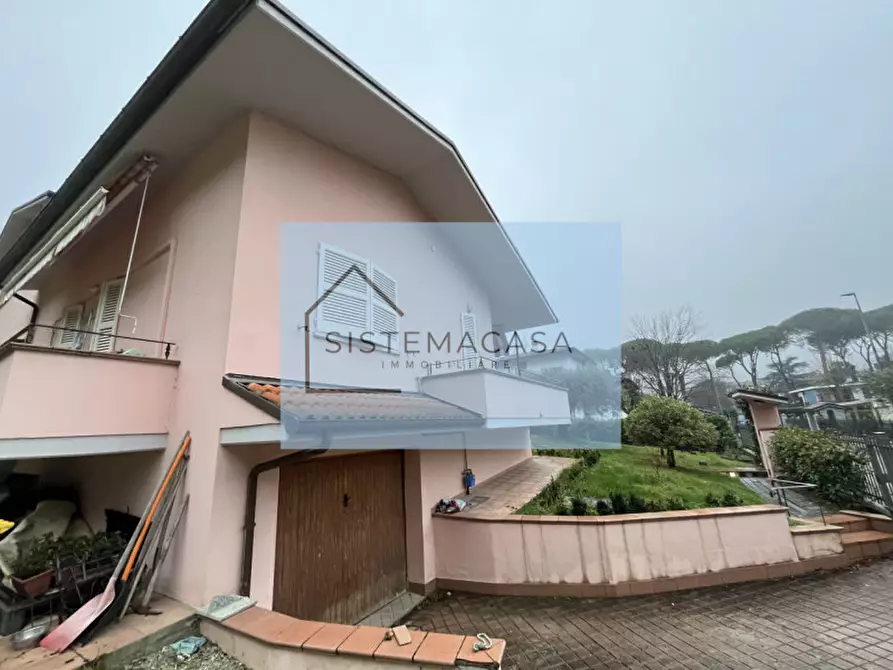 Immagine 10 di Casa indipendente in vendita  in Via Roma a Dovadola