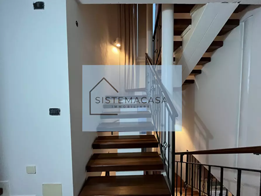 Immagine 59 di Casa indipendente in vendita  in Via Roma a Dovadola