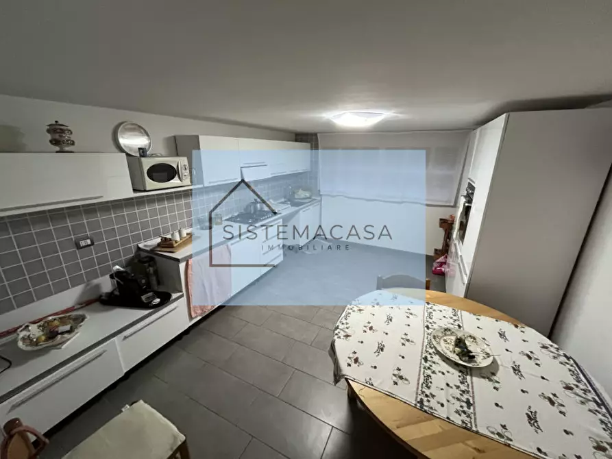 Immagine 71 di Casa indipendente in vendita  in Via Roma a Dovadola