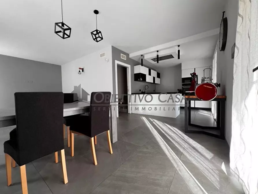 Immagine 5 di Villa in vendita  in via roma 260 a Albignasego