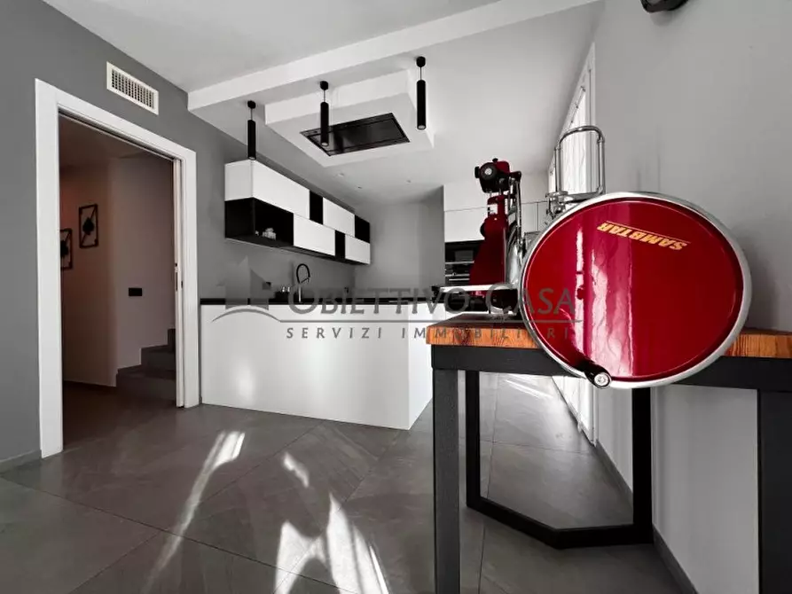 Immagine 8 di Villa in vendita  in via roma 260 a Albignasego