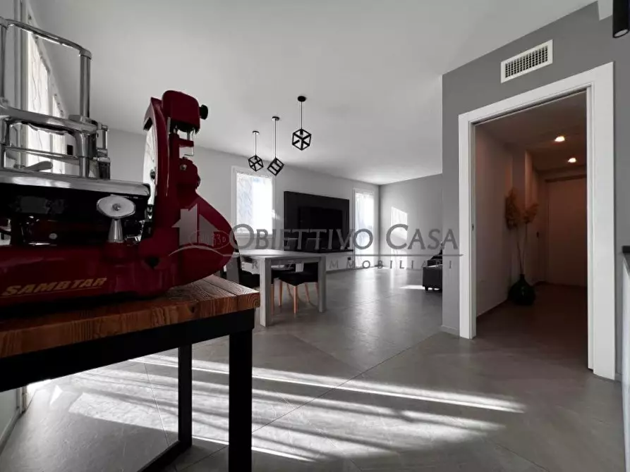 Immagine 9 di Villa in vendita  in via roma 260 a Albignasego