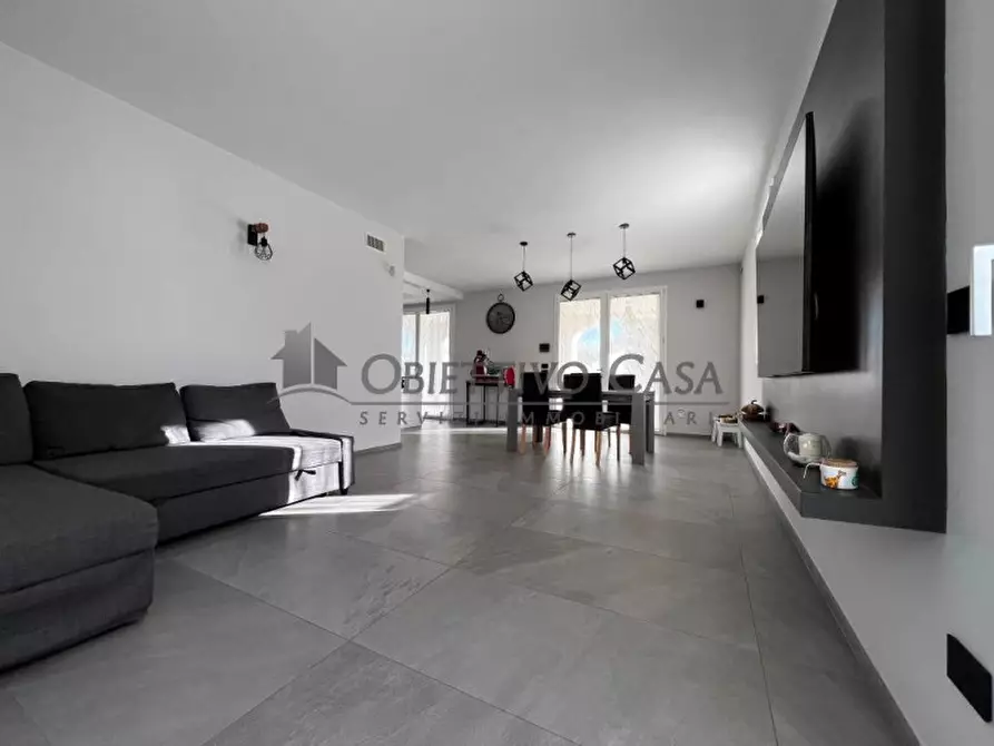 Immagine 12 di Villa in vendita  in via roma 260 a Albignasego