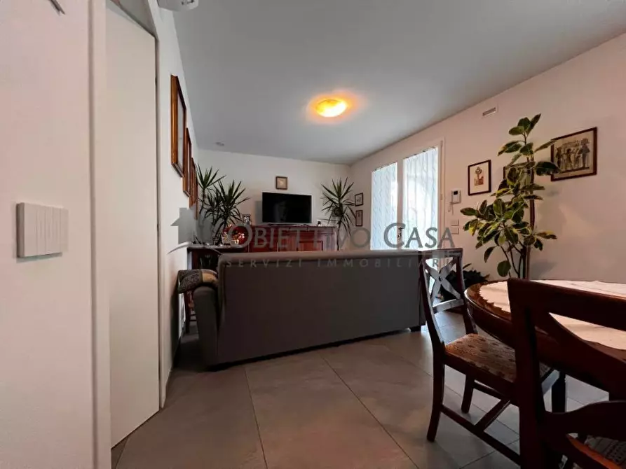 Immagine 33 di Villa in vendita  in via roma 260 a Albignasego