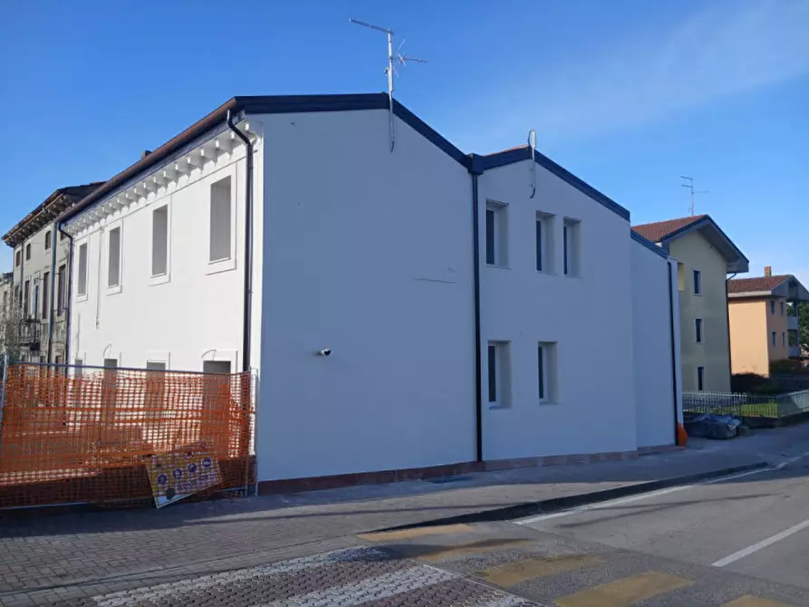 Immagine 11 di Villetta a schiera in vendita  in Viale Guglielmo Marconi a Caldiero