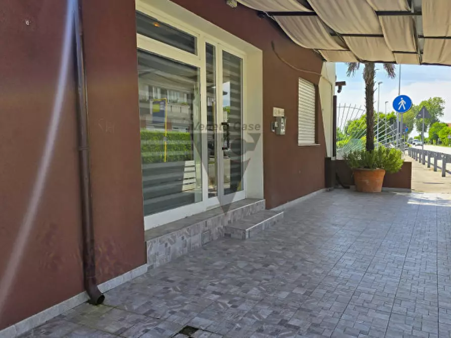 Immagine 13 di Casa bifamiliare in vendita  in VIA ROMA 67/69 a Campagna Lupia