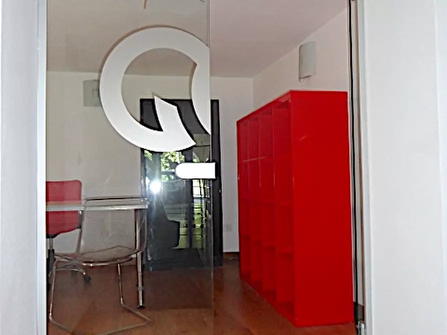 Immagine 8 di Ufficio in affitto  in Specola a Padova