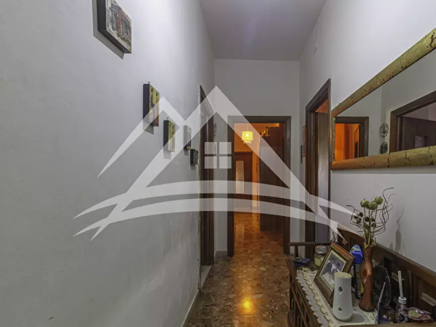 Immagine 5 di Appartamento in vendita  in Via Amsicora, 89 a Porto Torres