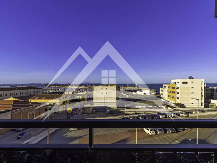 Immagine 11 di Appartamento in vendita  in Via Amsicora, 89 a Porto Torres