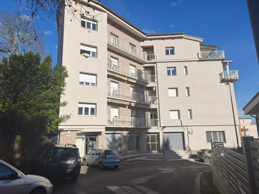 Immagine 3 di Appartamento in vendita  in Via Francesco Panfilo 5 a Macerata