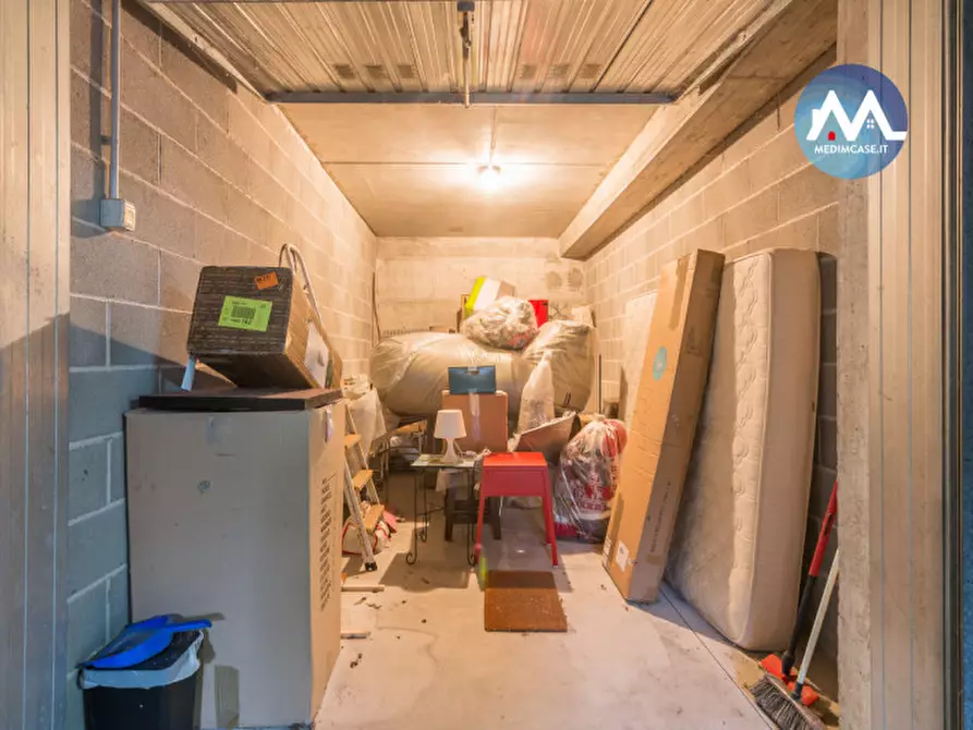 Immagine 19 di Appartamento in vendita  in Via Roma a Montelabbate