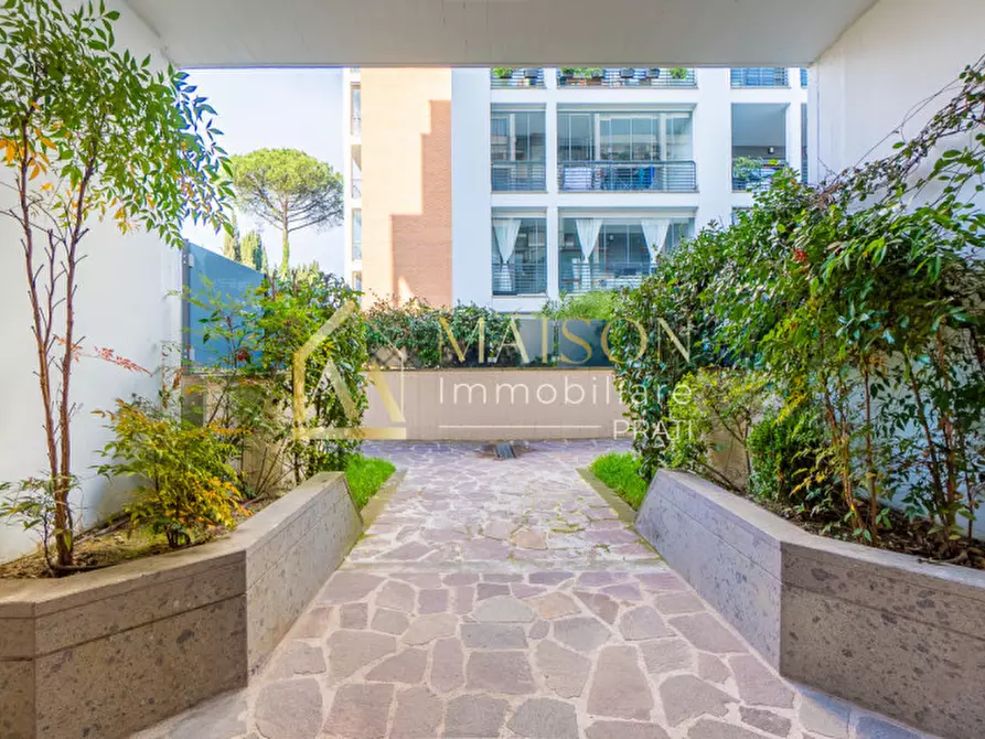 Immagine 4 di Appartamento in vendita  in Via Bogliasco a Roma