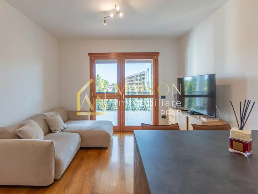 Immagine 10 di Appartamento in vendita  in Via Bogliasco a Roma