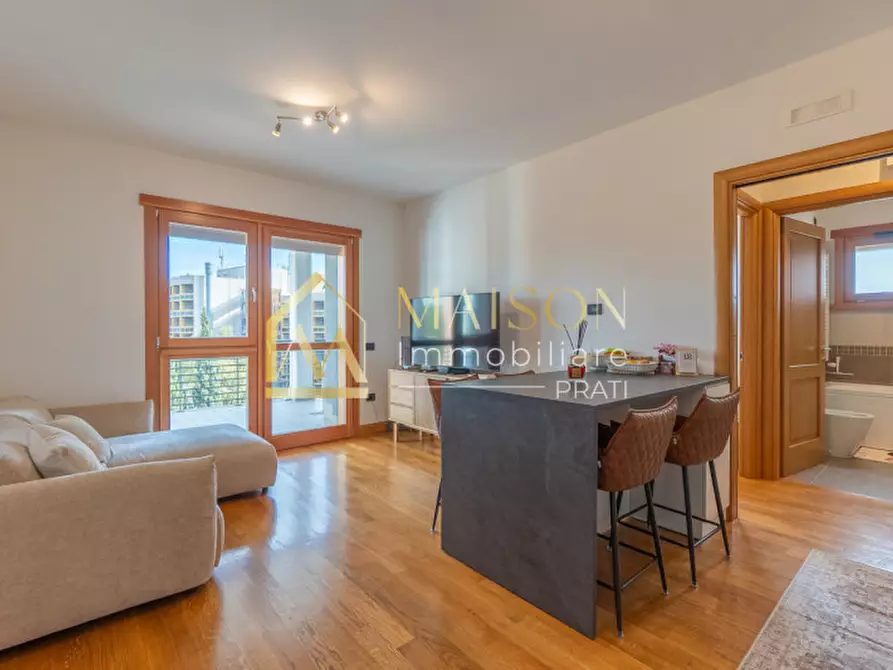 Immagine 13 di Appartamento in vendita  in Via Bogliasco a Roma