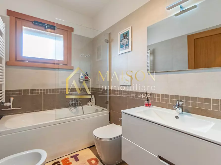 Immagine 29 di Appartamento in vendita  in Via Bogliasco a Roma