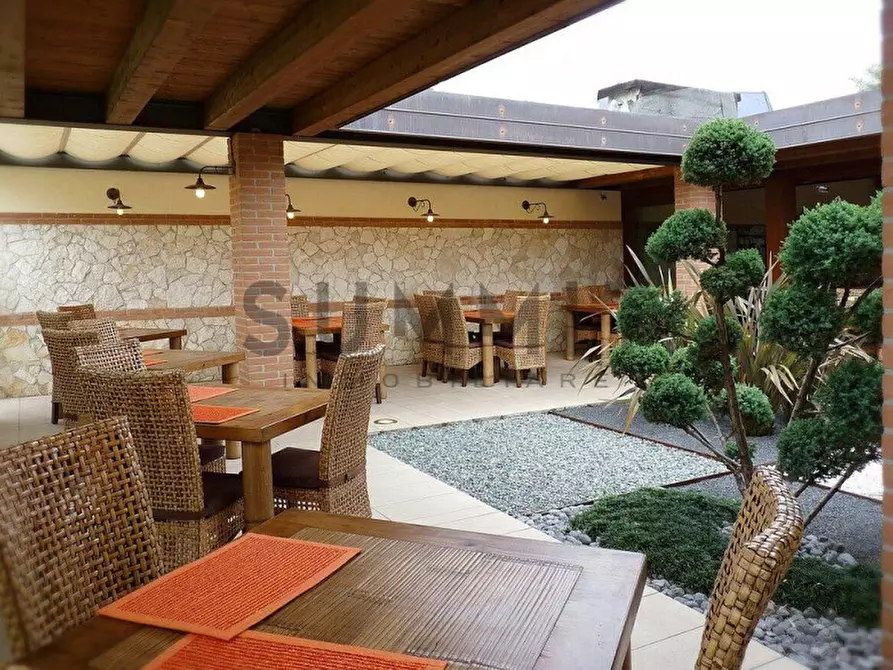 Immagine 13 di Attività commerciale in vendita  a Thiene