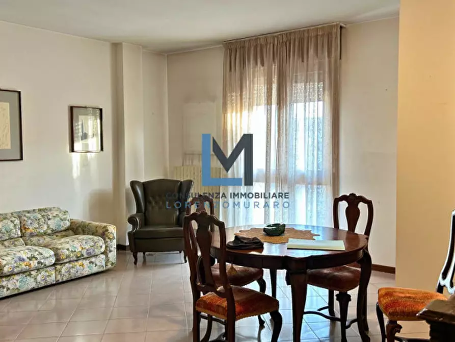 Immagine 2 di Appartamento in vendita  a Montebelluna