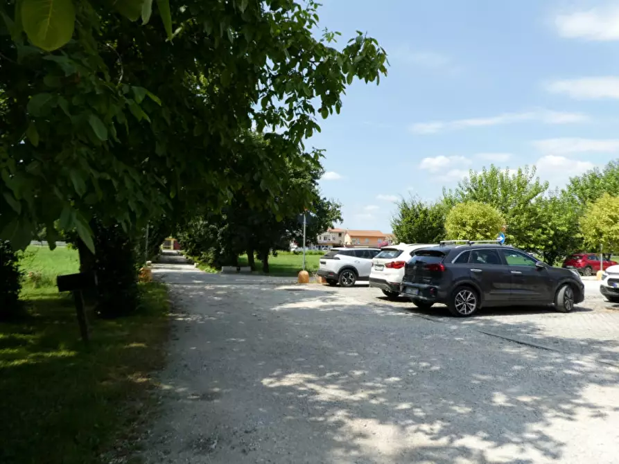 Immagine 17 di Ufficio in affitto  in Strada Ponte del Marchese a Vicenza