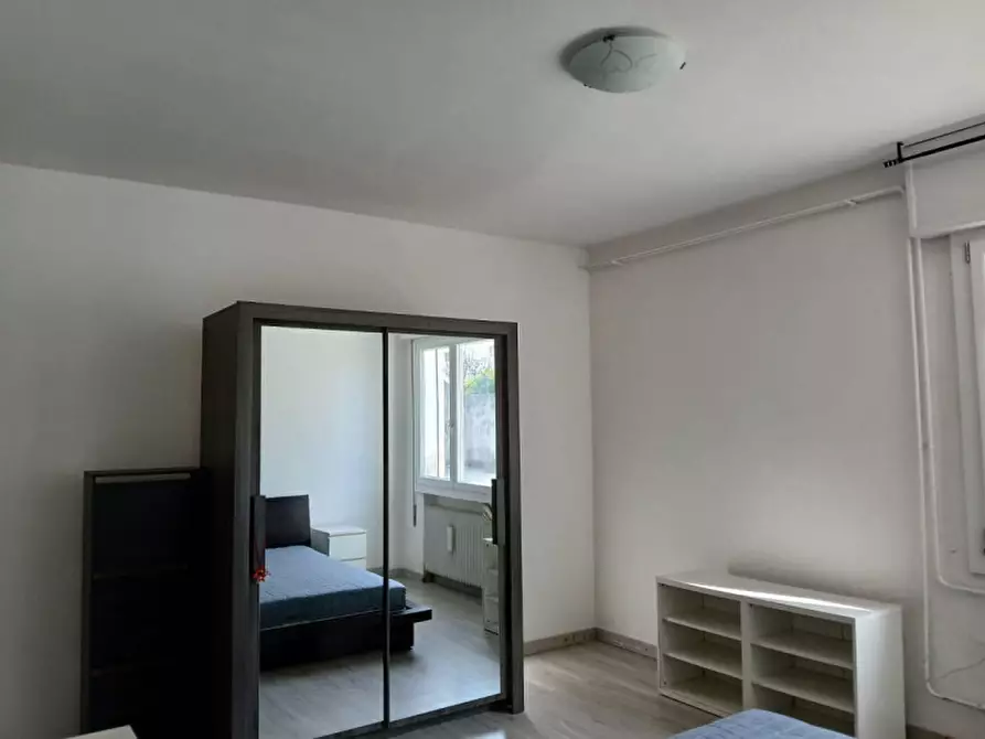 Immagine 5 di Camera in affitto  a Legnaro