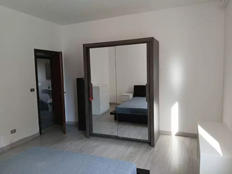 Immagine 6 di Camera in affitto  a Legnaro