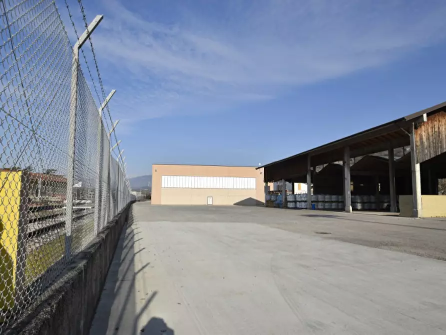 Immagine 5 di Capannone industriale in affitto  in Via Sottosengia 17 a Sant'ambrogio Di Valpolicella