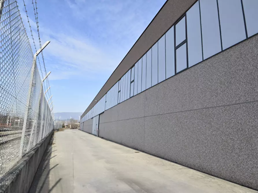 Immagine 8 di Capannone industriale in affitto  in Via Sottosengia 17 a Sant'ambrogio Di Valpolicella